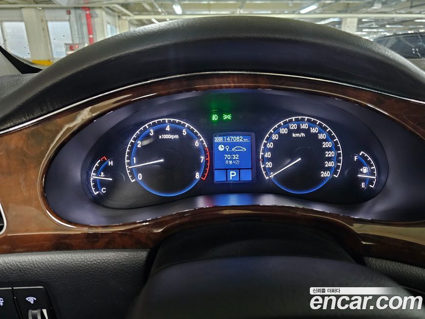 Hyundai Genesis 2009