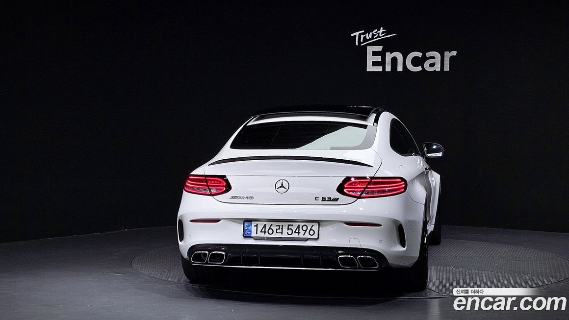 Mercedes-Benz C-Class 2021