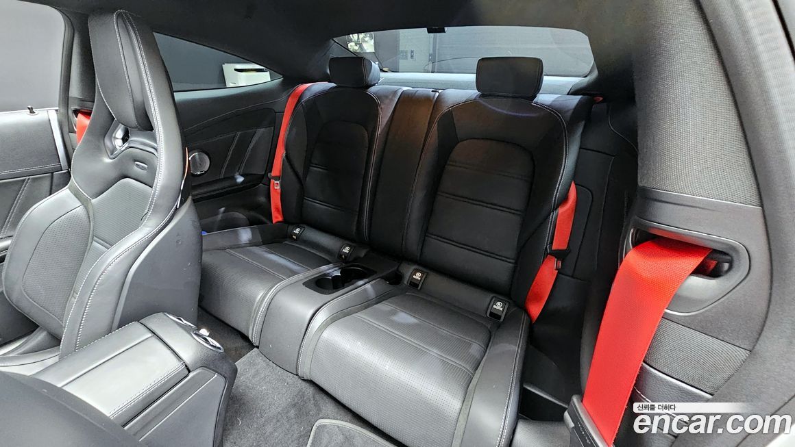 Mercedes-Benz C-Class 2021