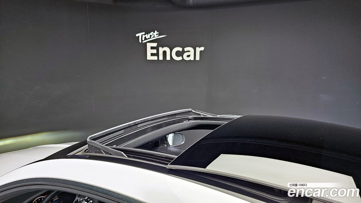 Mercedes-Benz C-Class 2021