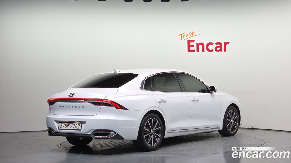 Hyundai Grandeur 2020