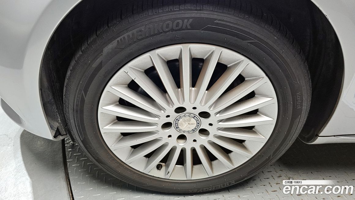 Mercedes-Benz C-Class 2016