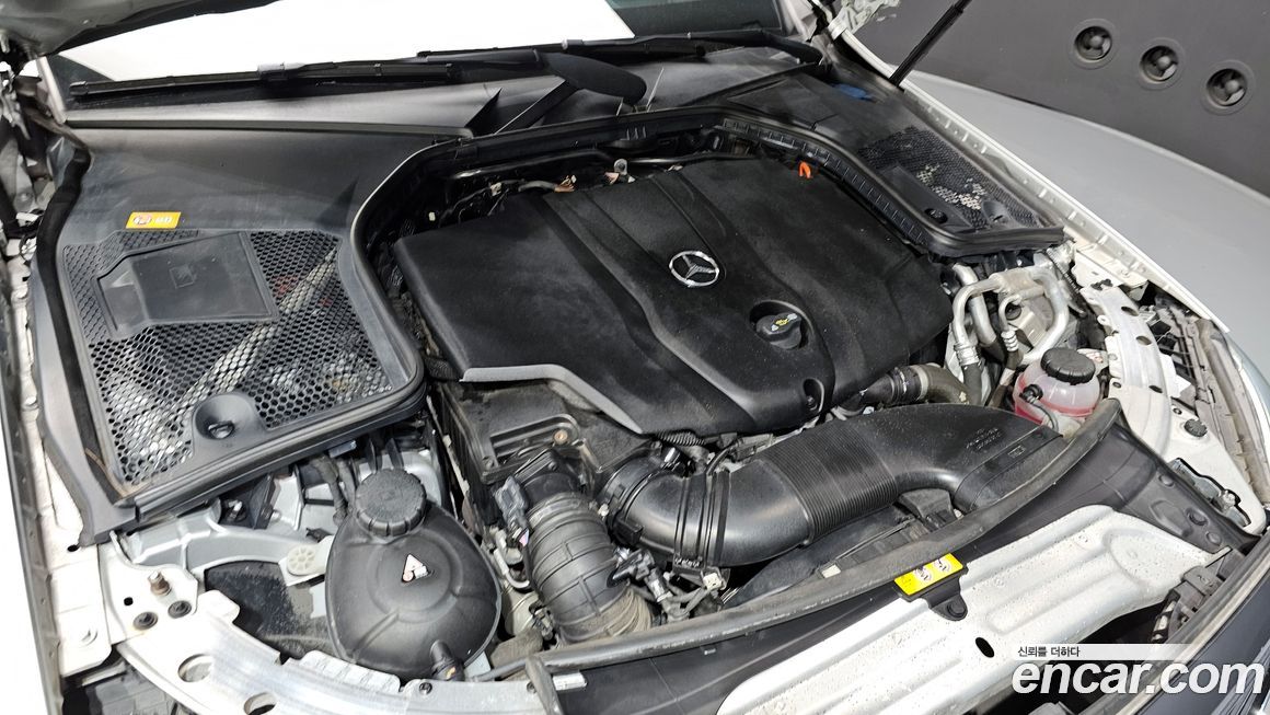 Mercedes-Benz C-Class 2016