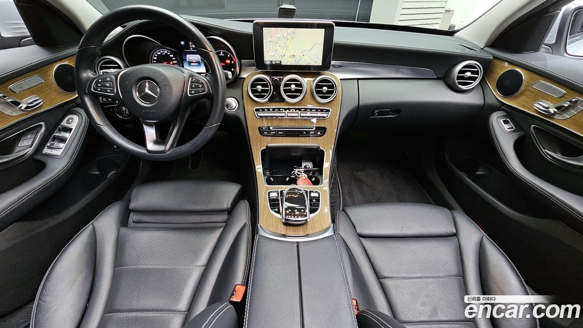 Mercedes-Benz C-Class 2016