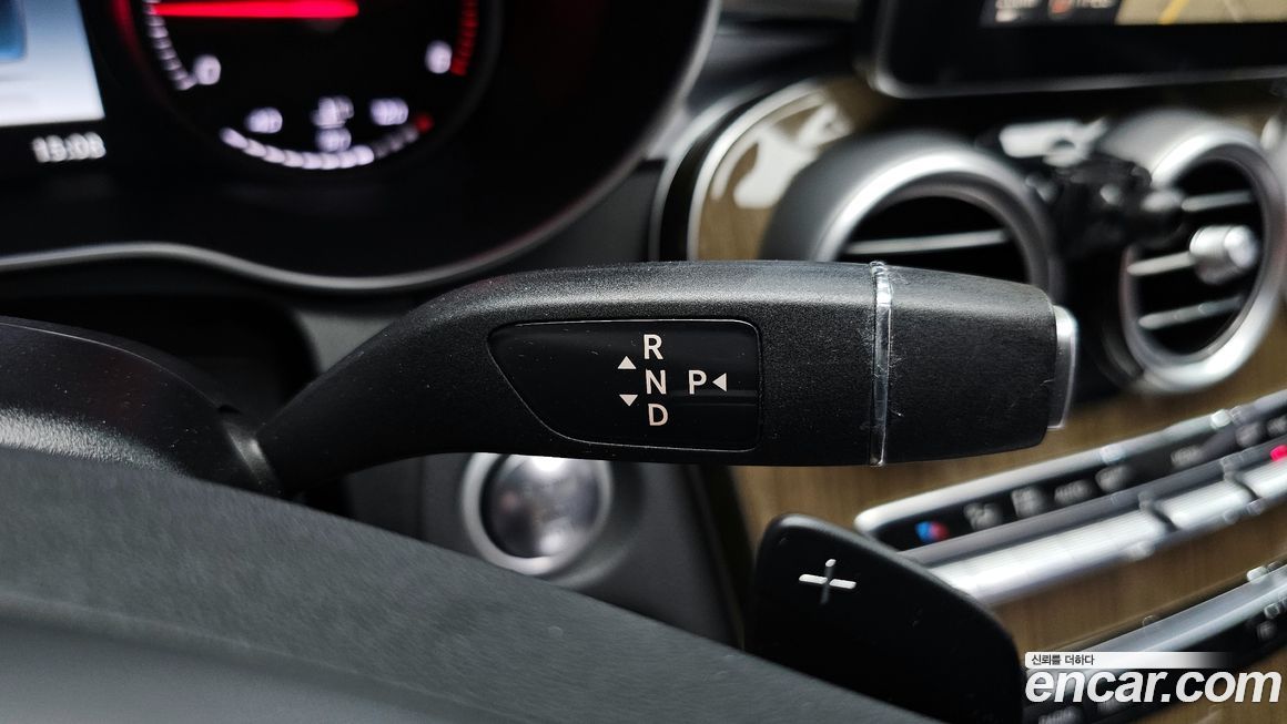 Mercedes-Benz C-Class 2016