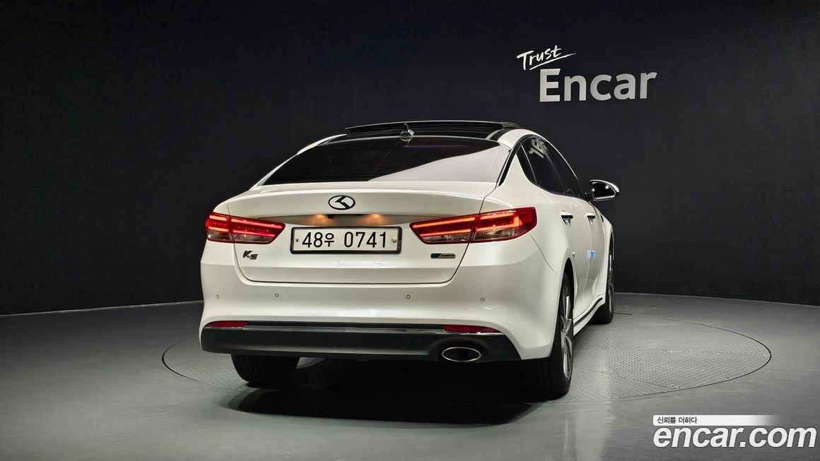 Kia K5 2016