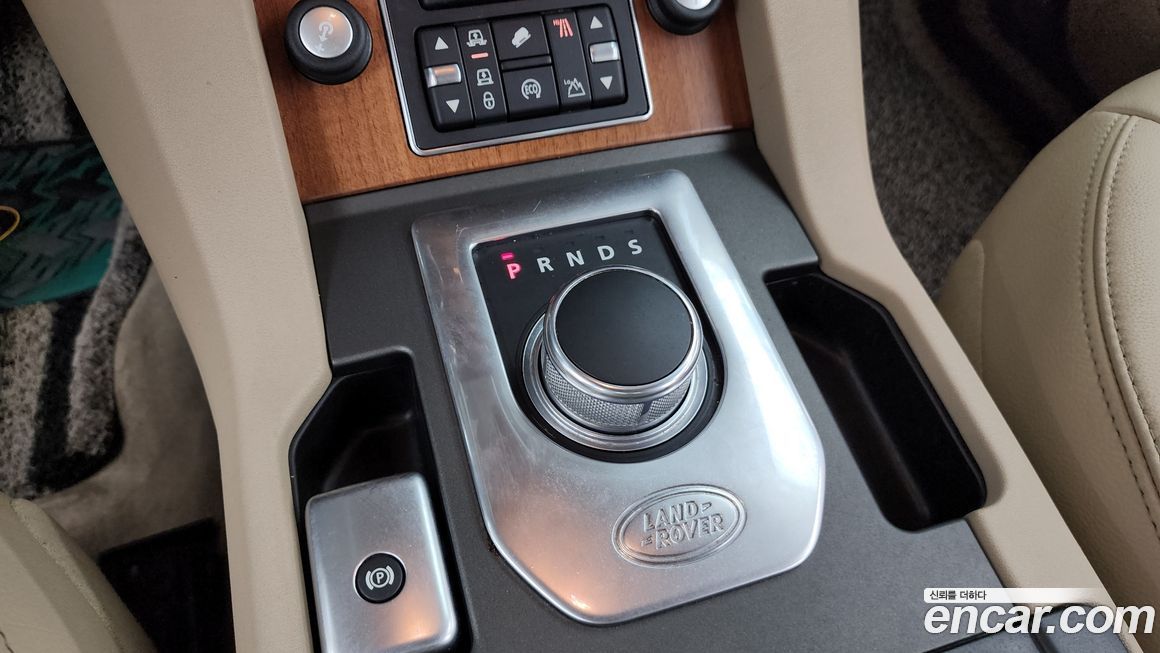 Land Rover Discovery 2016