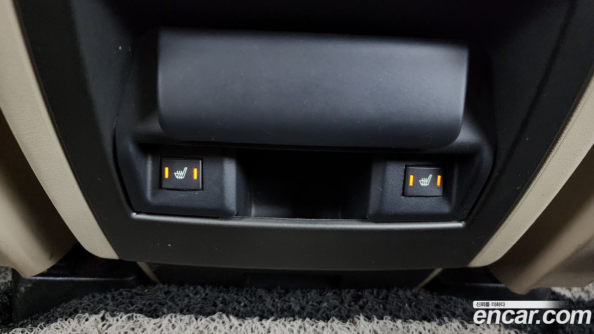 Land Rover Discovery 2016