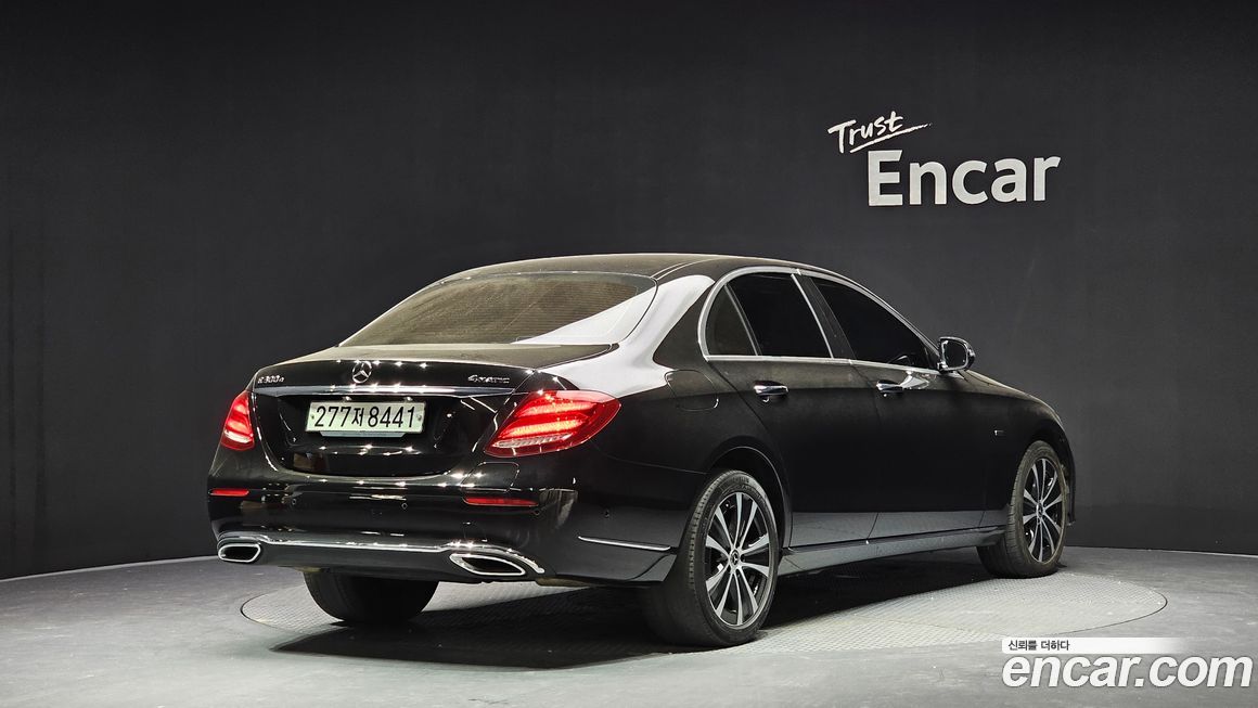 Mercedes-Benz E-Class 2020