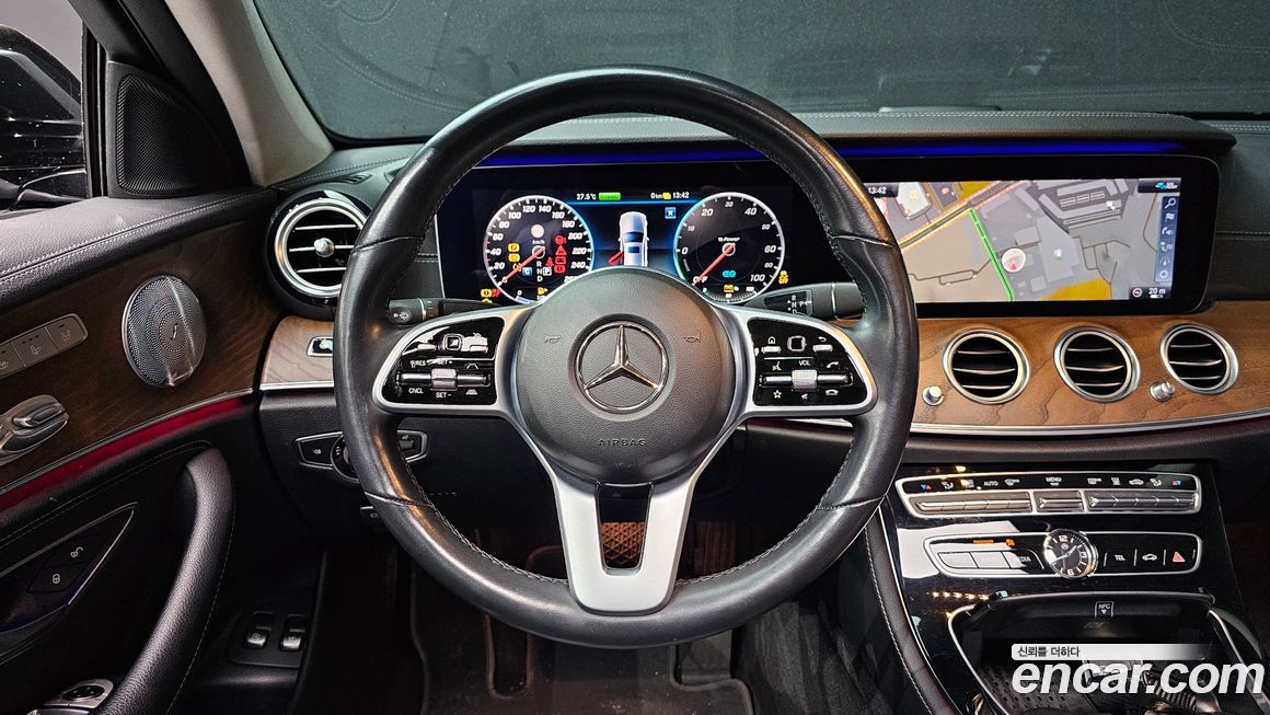 Mercedes-Benz E-Class 2020