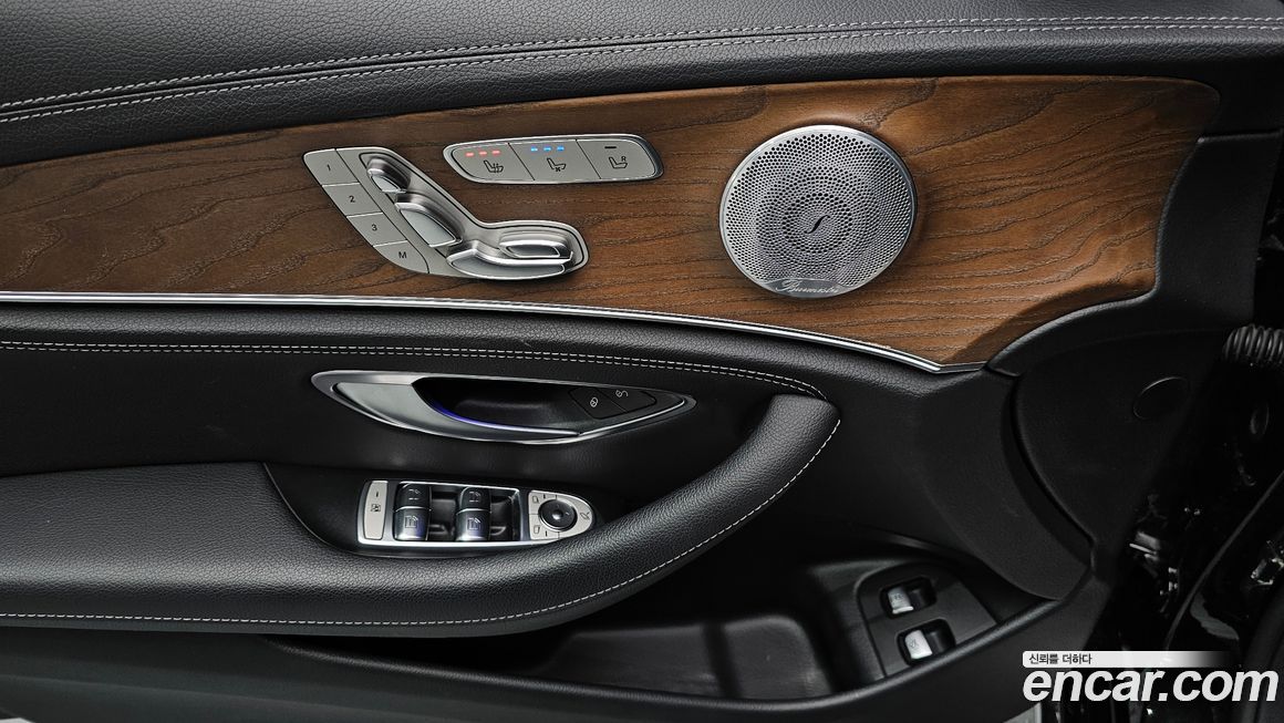 Mercedes-Benz E-Class 2020