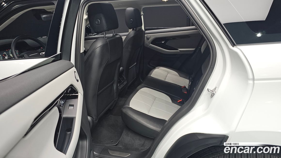 Land Rover Range Rover Evoque 2024