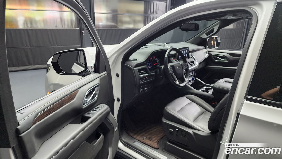 Chevrolet Surburban 2021