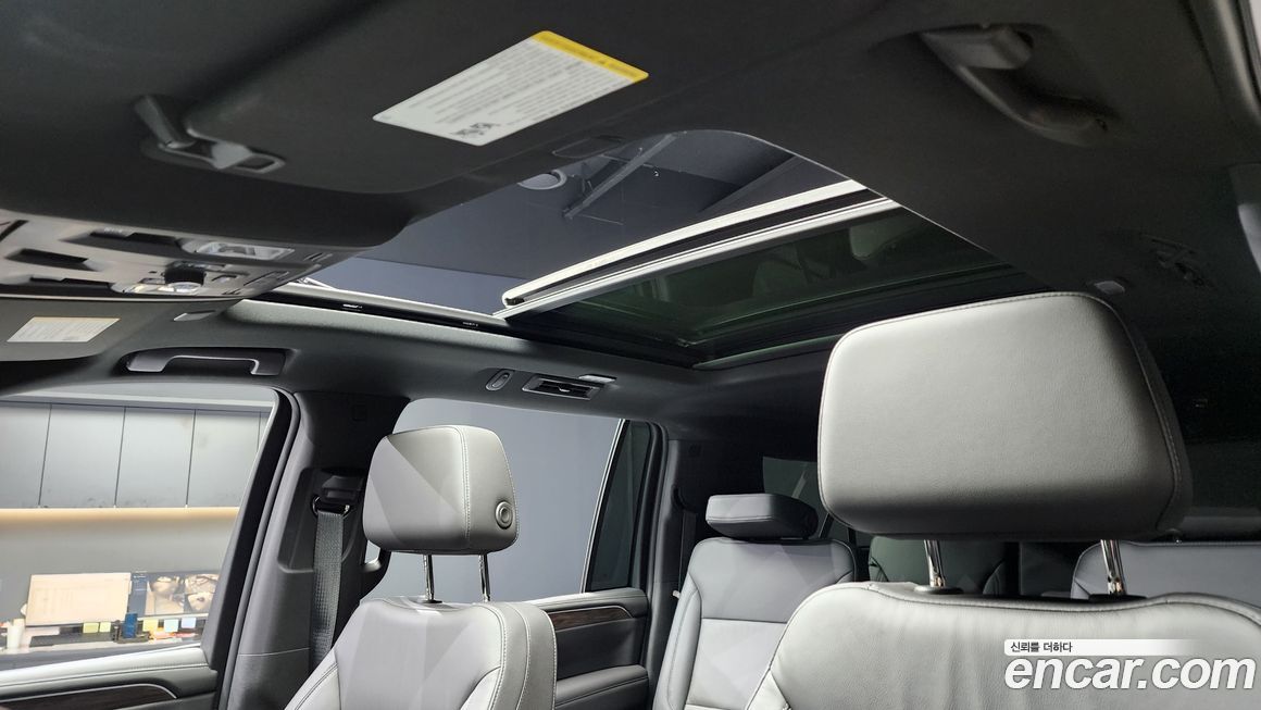 Chevrolet Surburban 2021