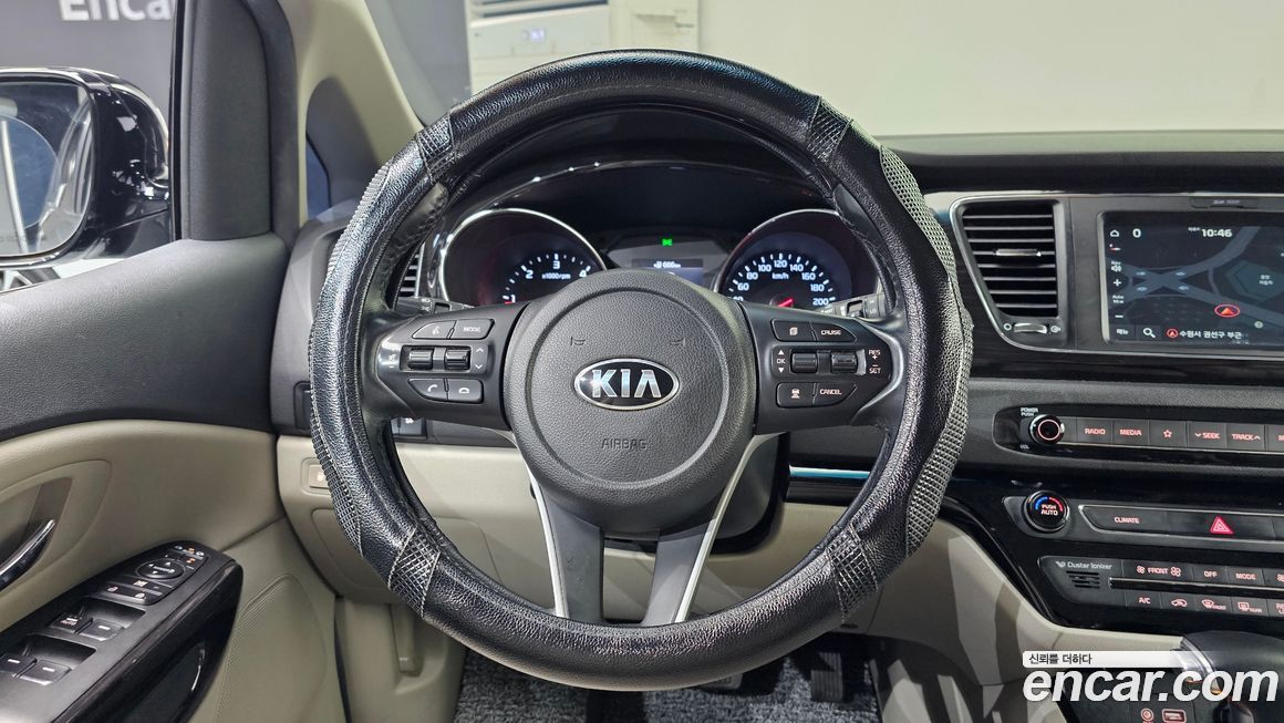 Kia Canival 2019