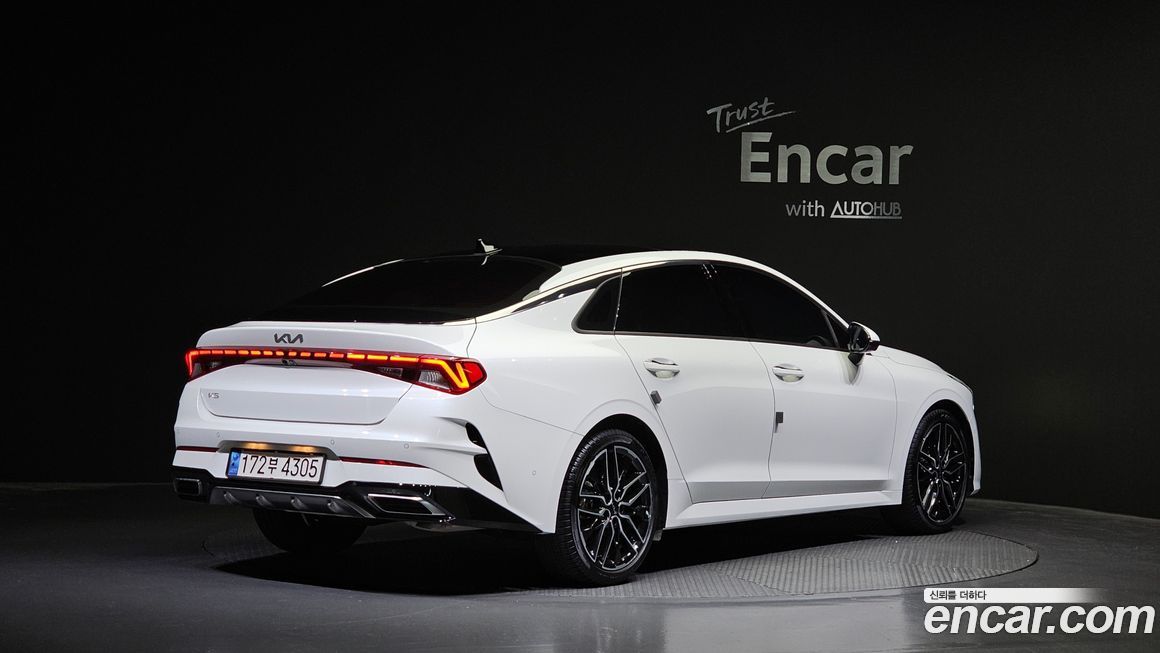 Kia K5 2023