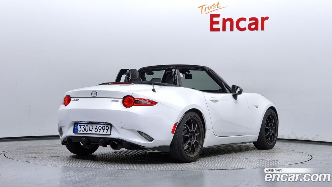 Mazda MX-5 Miata 2016