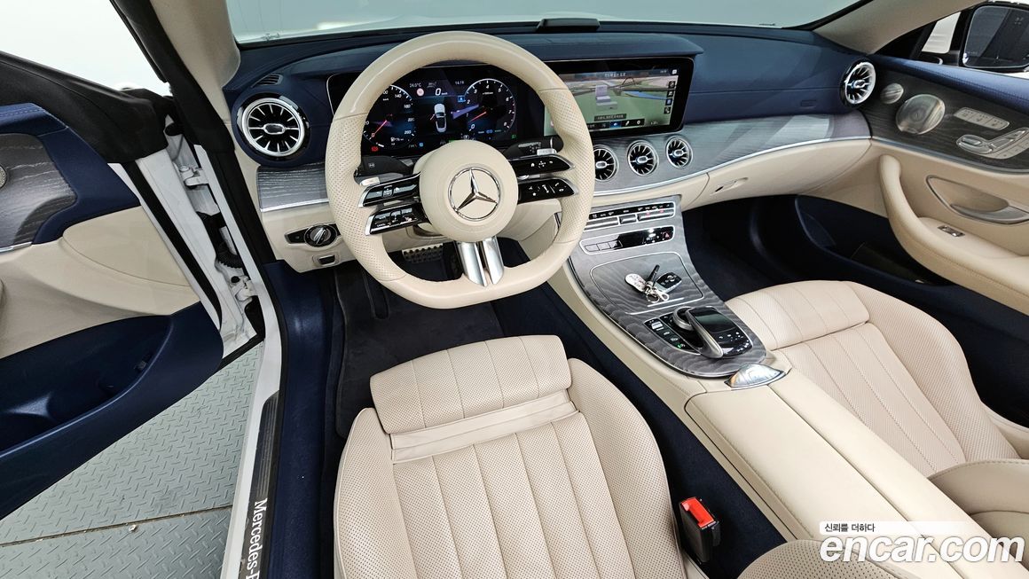 Mercedes-Benz E-Class 2022