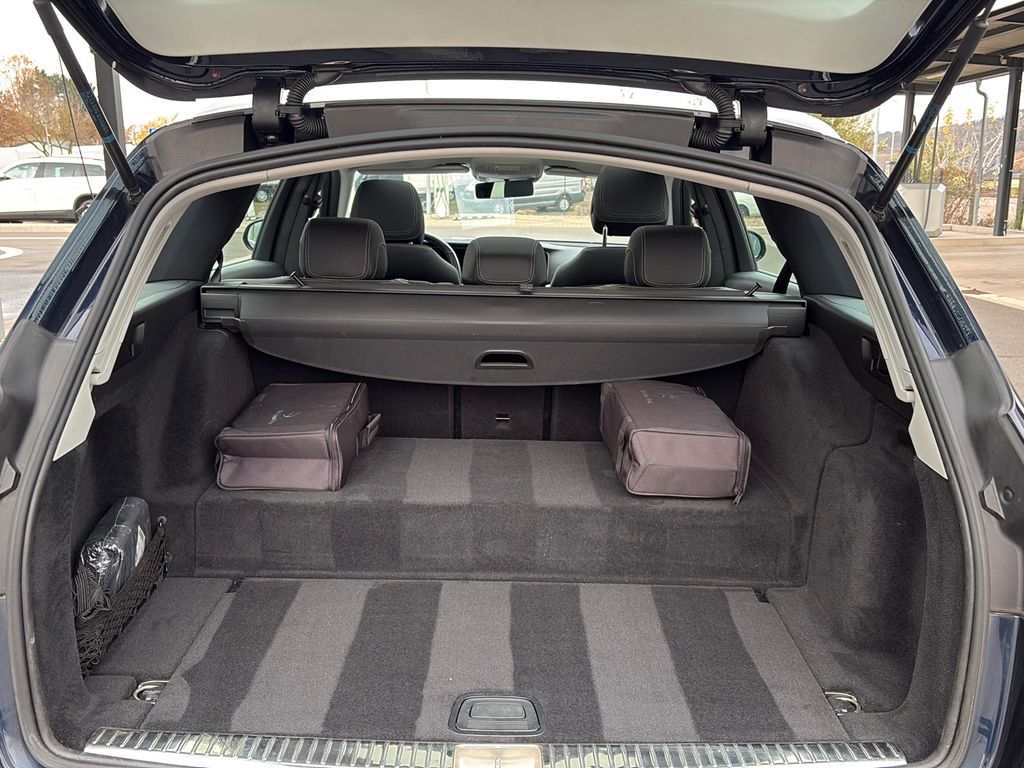 Mercedes-Benz E 300 2022