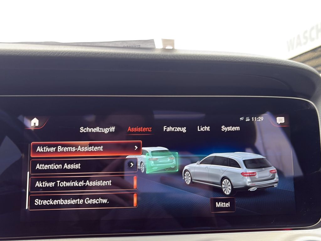 Mercedes-Benz E 300 2022