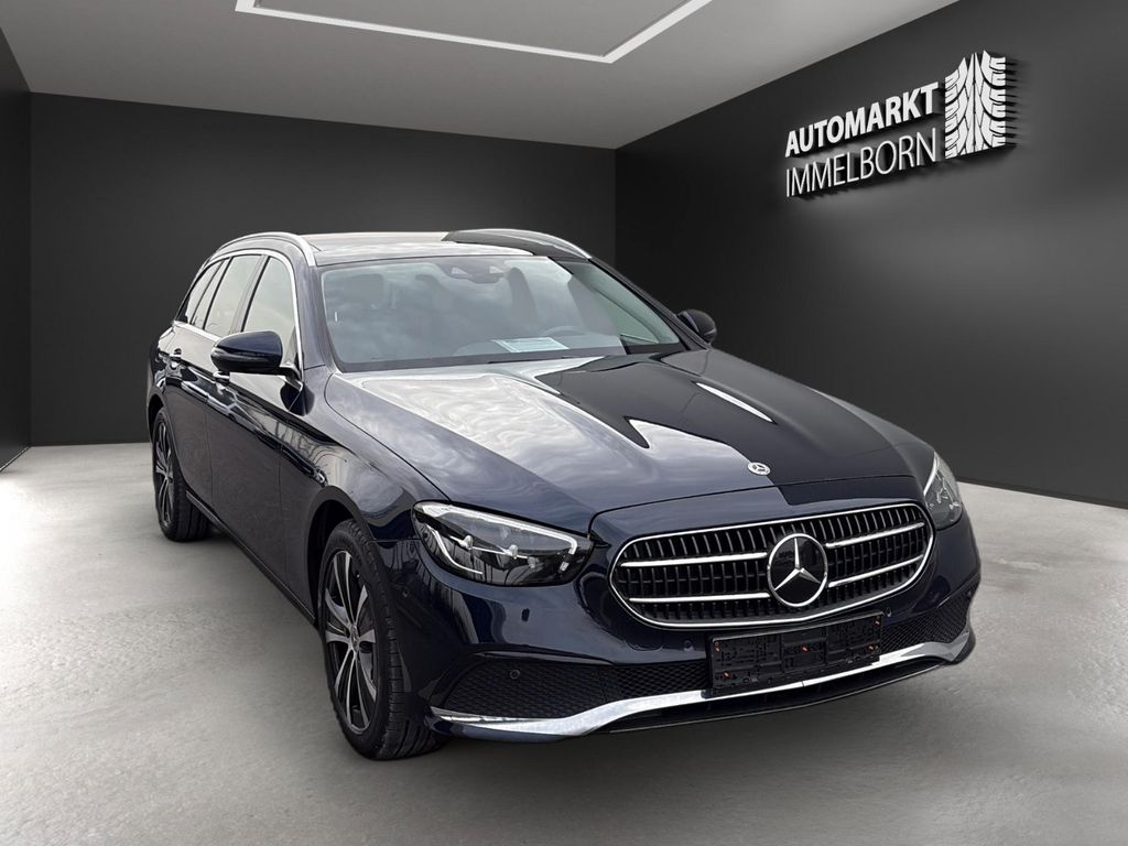 Mercedes-Benz E 300 2022