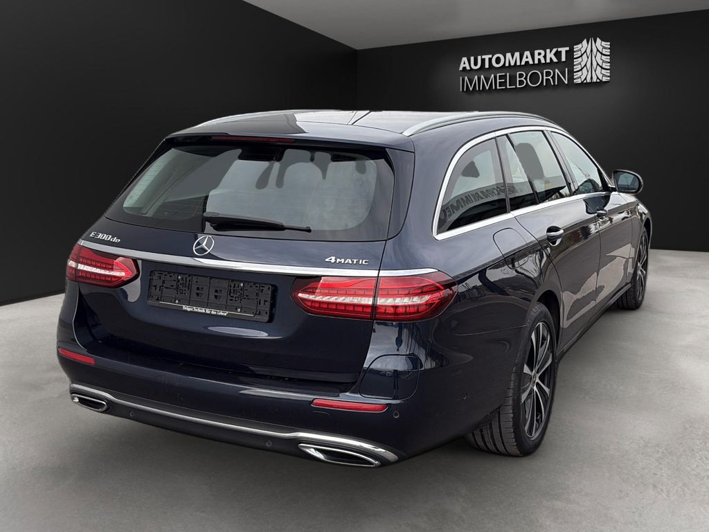 Mercedes-Benz E 300 2022