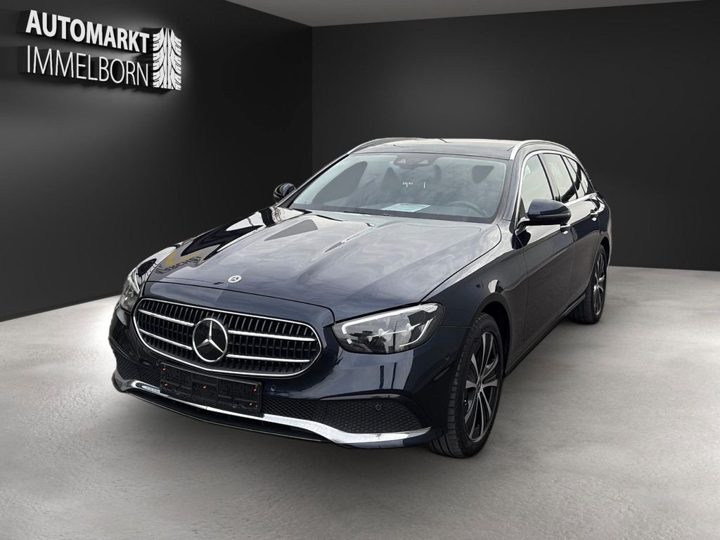Mercedes-Benz E 300 2022