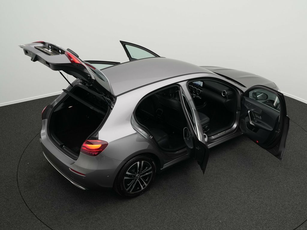 Mercedes-Benz A 180 2024