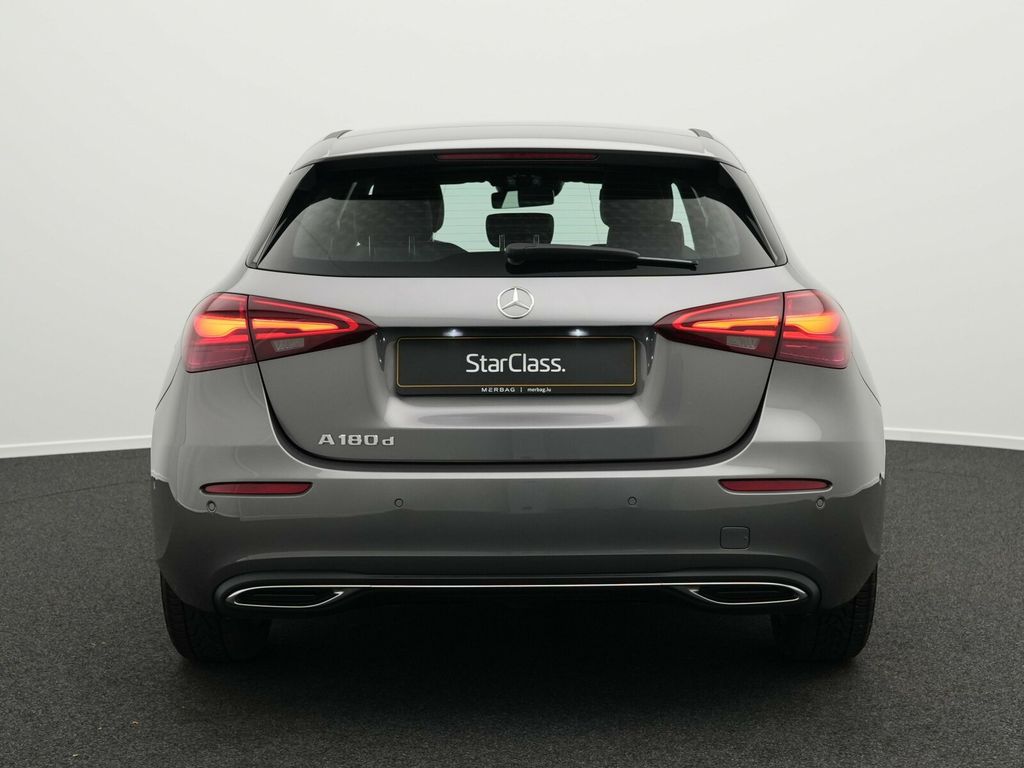 Mercedes-Benz A 180 2024