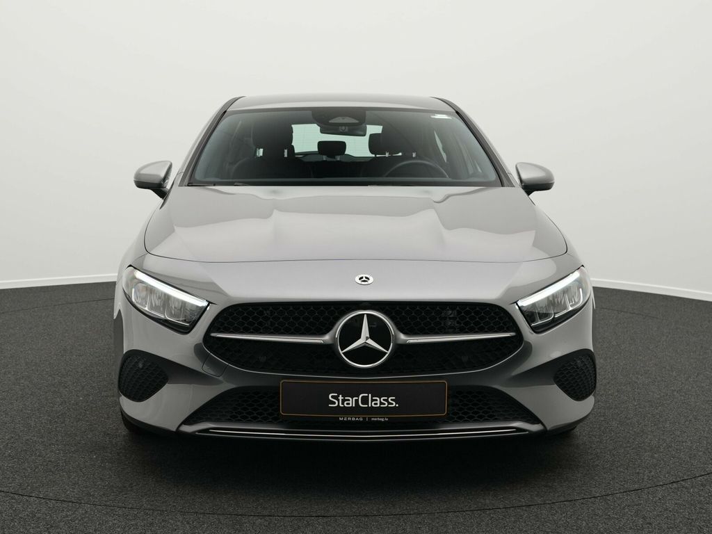 Mercedes-Benz A 180 2024