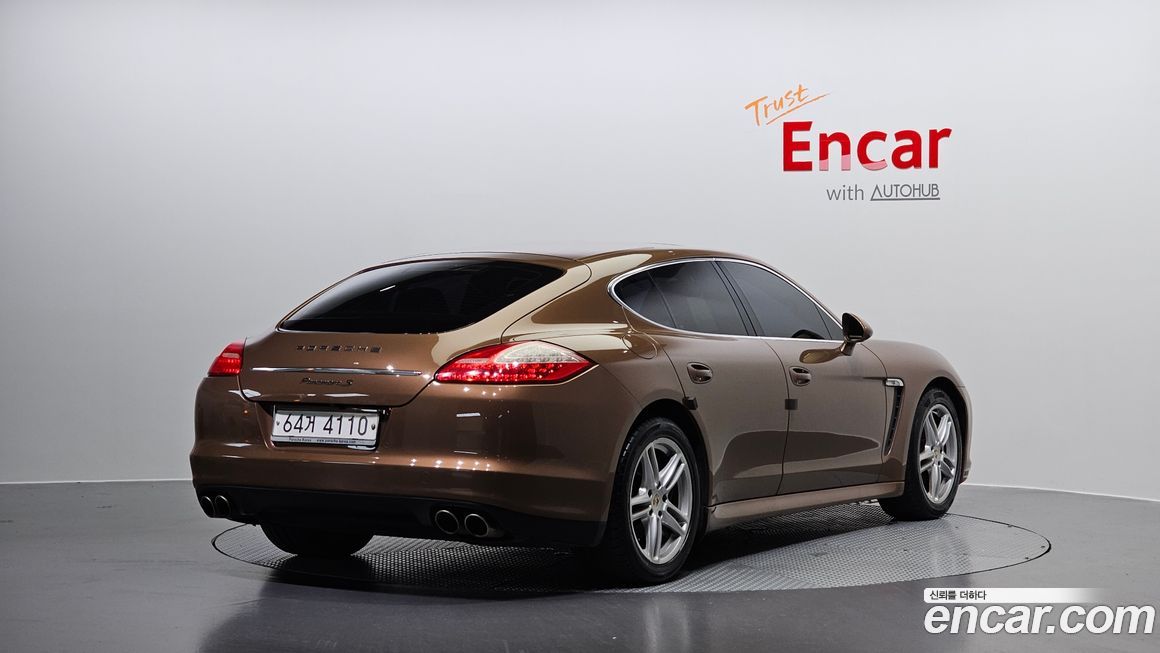 Porsche Panamera 2010