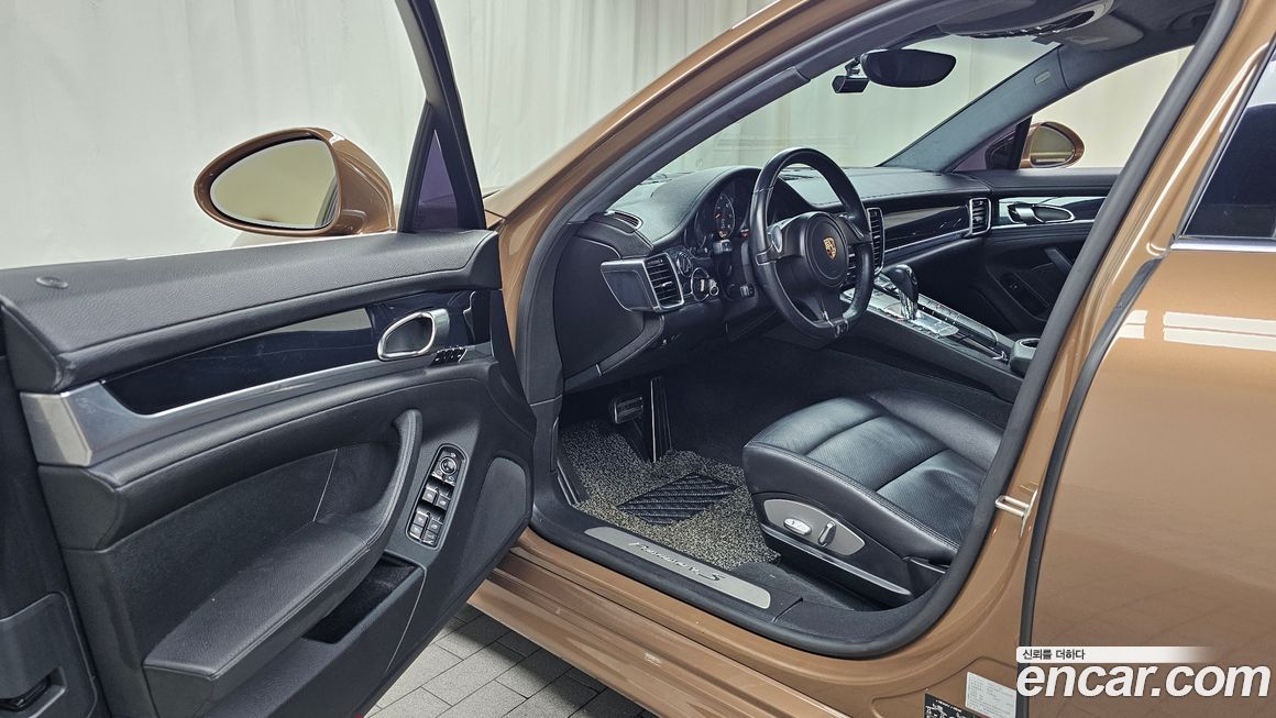 Porsche Panamera 2010