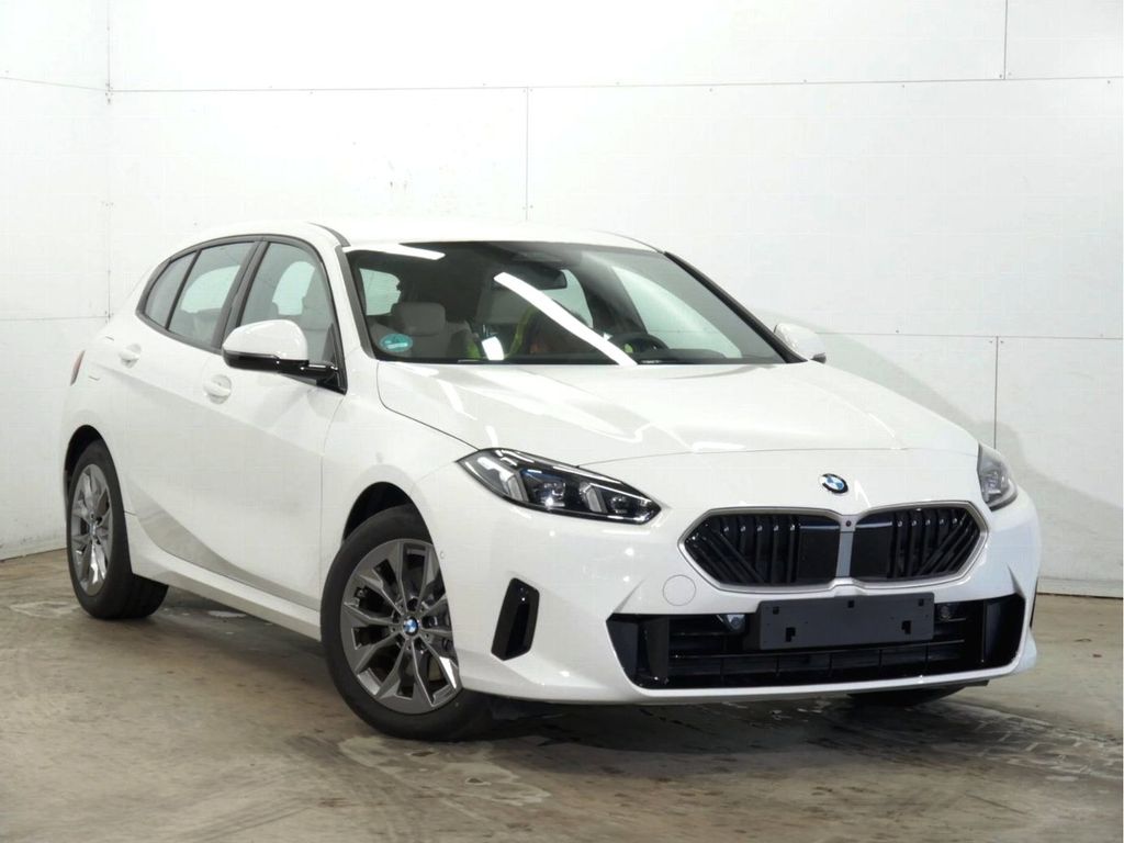 BMW 120 2024