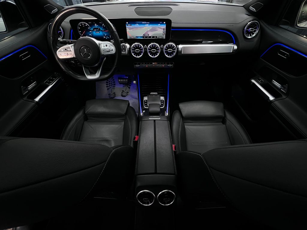Mercedes-Benz GLB 200 2020