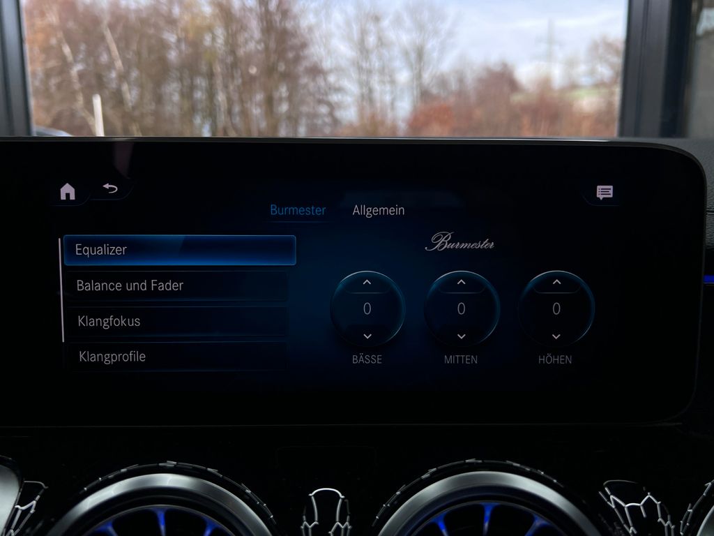 Mercedes-Benz GLB 200 2020