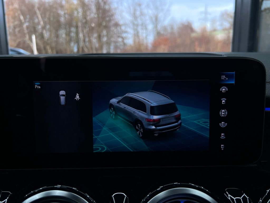 Mercedes-Benz GLB 200 2020