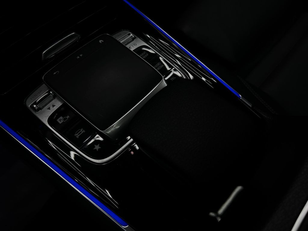 Mercedes-Benz GLB 200 2020