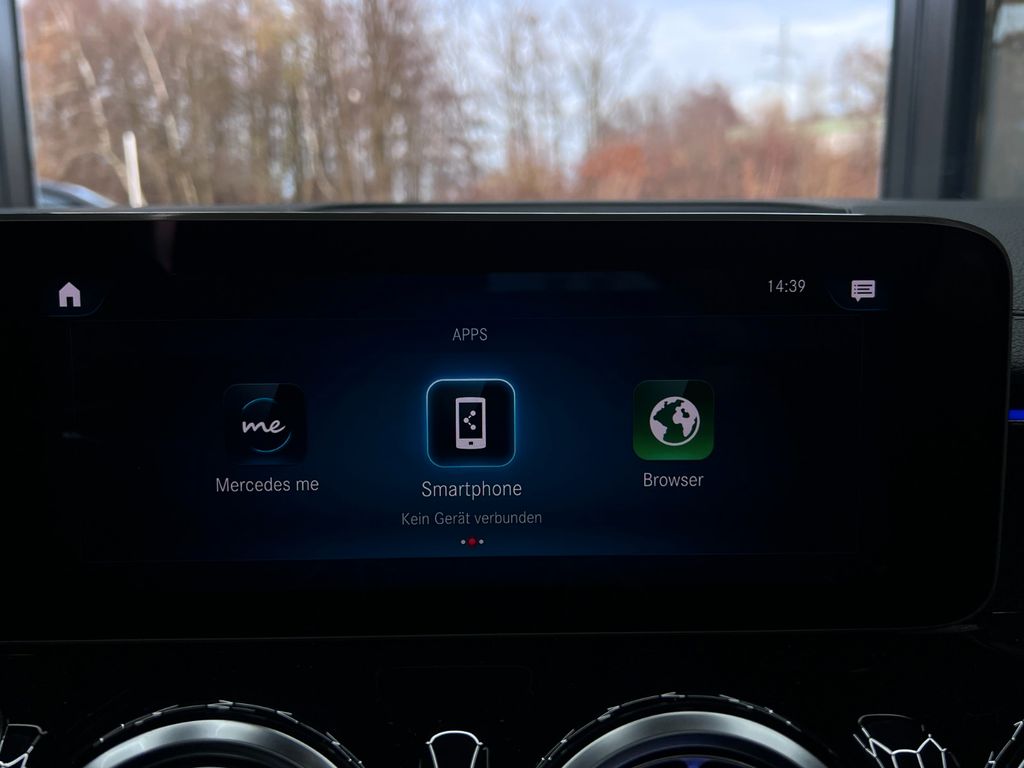 Mercedes-Benz GLB 200 2020