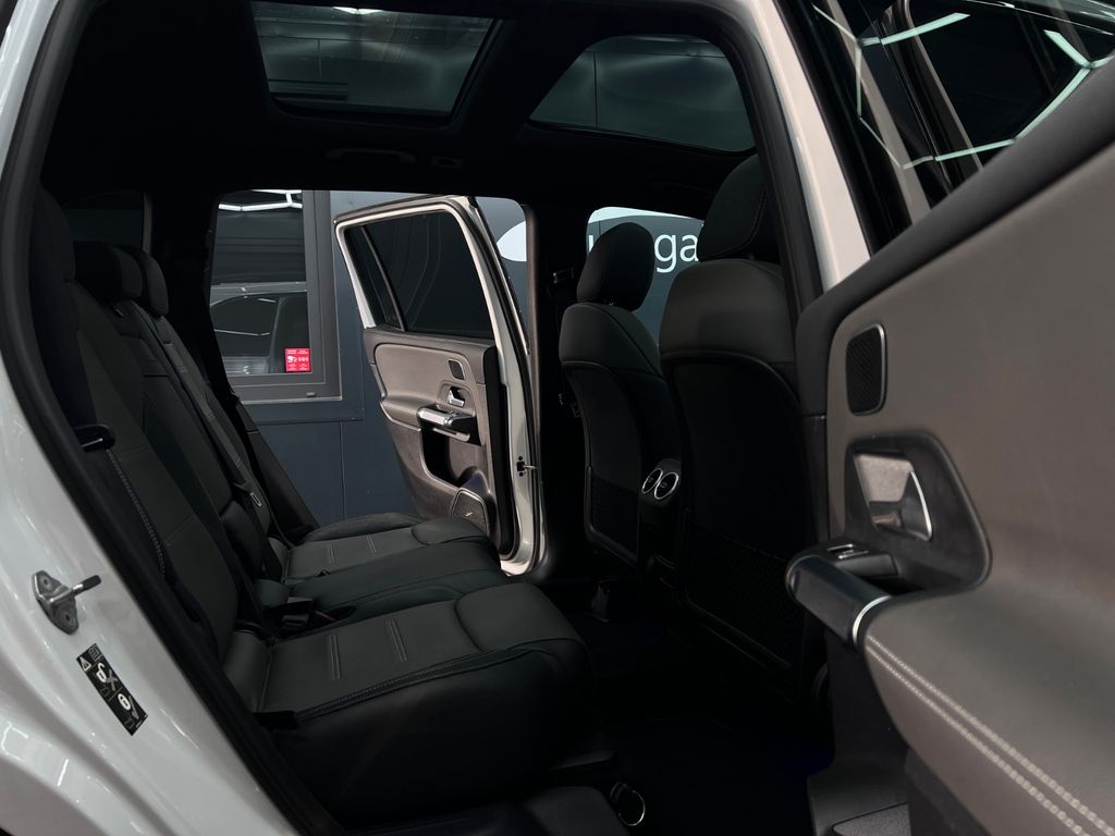 Mercedes-Benz GLB 200 2020