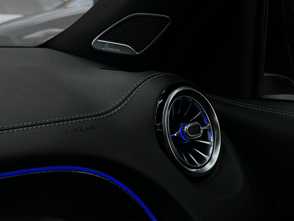 Mercedes-Benz GLB 200 2020