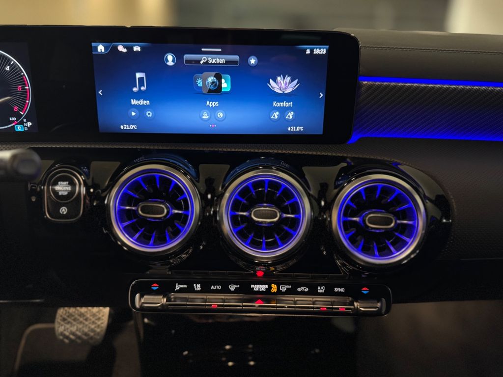 Mercedes-Benz CLA 180 2024