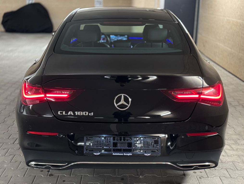 Mercedes-Benz CLA 180 2024