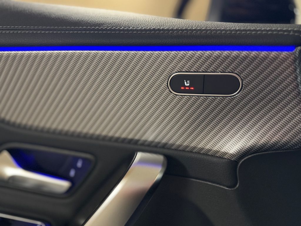 Mercedes-Benz CLA 180 2024