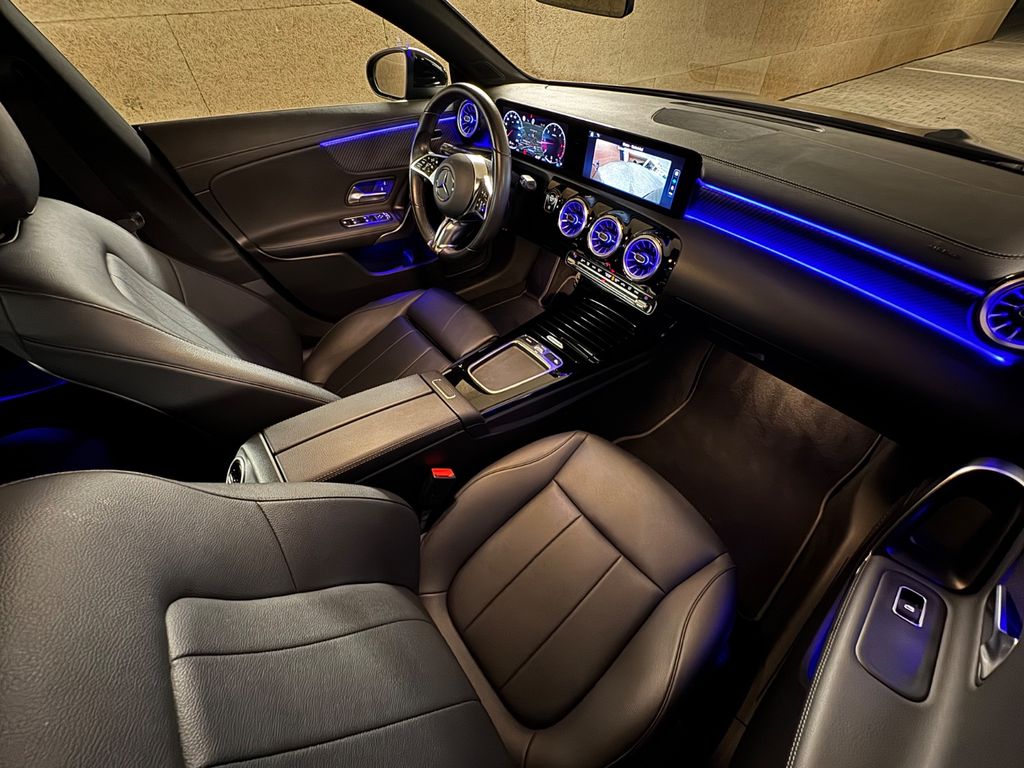 Mercedes-Benz CLA 180 2024