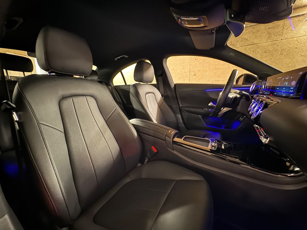 Mercedes-Benz CLA 180 2024