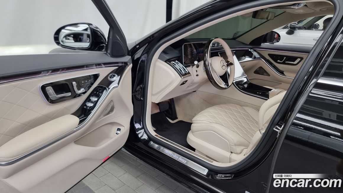 Mercedes-Benz S-Class 2022