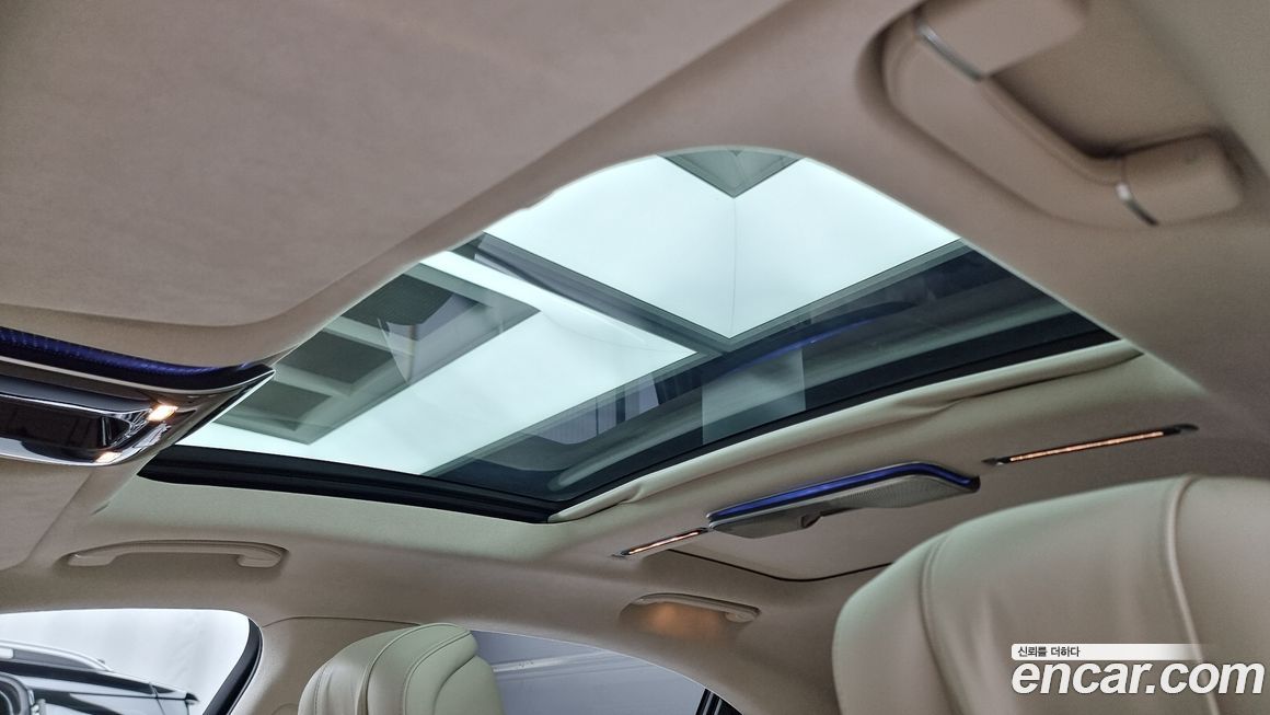 Mercedes-Benz S-Class 2022