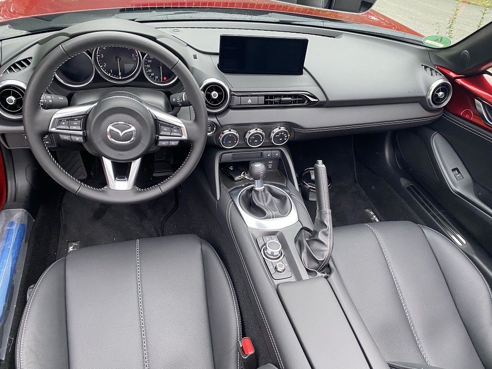Mazda MX-5 2025