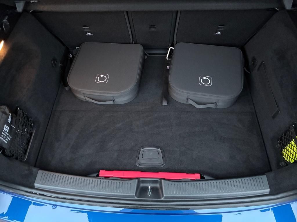 Mercedes-Benz B 250 2024