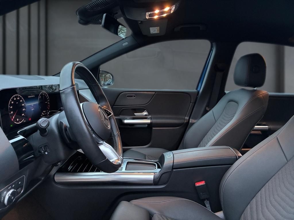 Mercedes-Benz B 250 2024